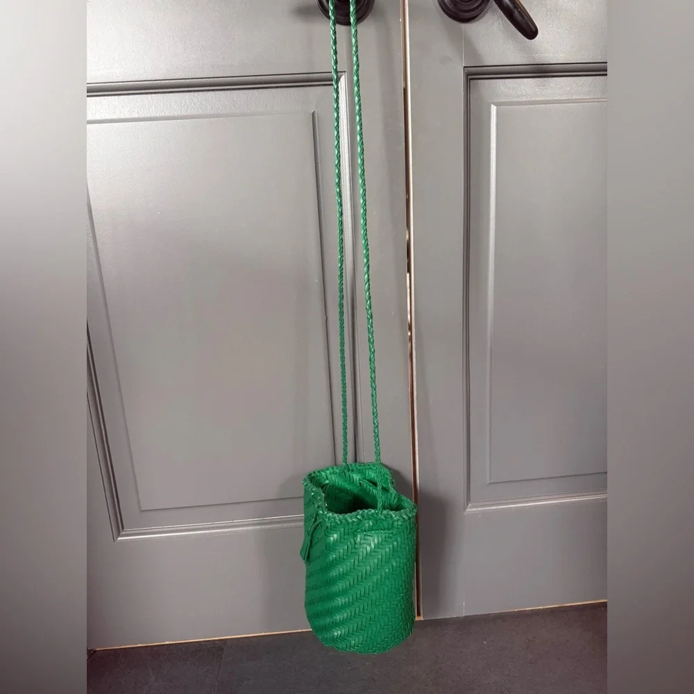 Dragon Diffusion Green Woven Bucket Crossbody - Picture 2 of 3